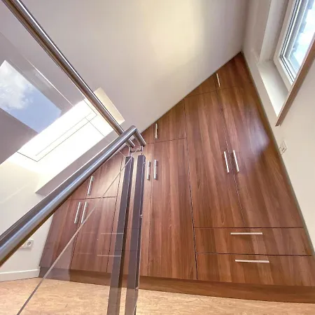 Midi-maisonette Mit Kleiner Dachterrasse Und Blick Ins Gruene *